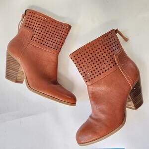 Nine West Hippy Chic Booties 7M Perforated Leather Brown Ankle Boot